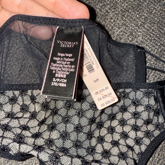 Victoria's Secret Black and Tan Panty - Picture 7 of 7
